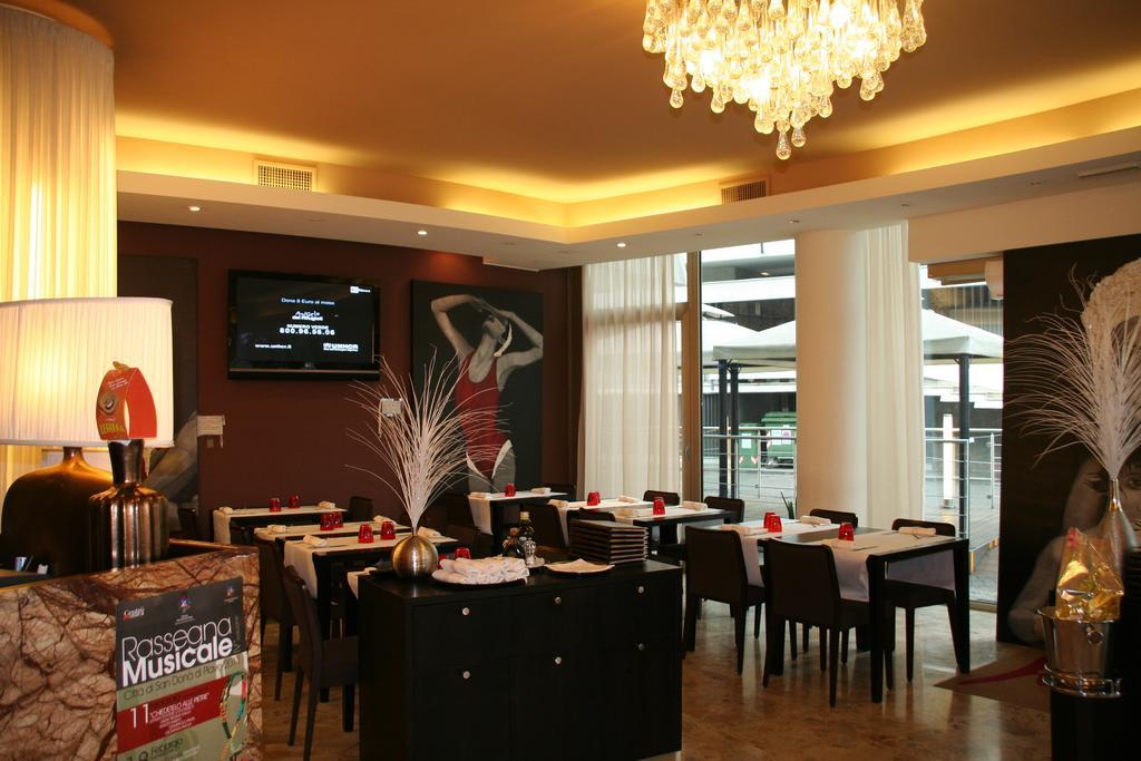 Hotel Kristall San Donà di Piave Екстериор снимка
